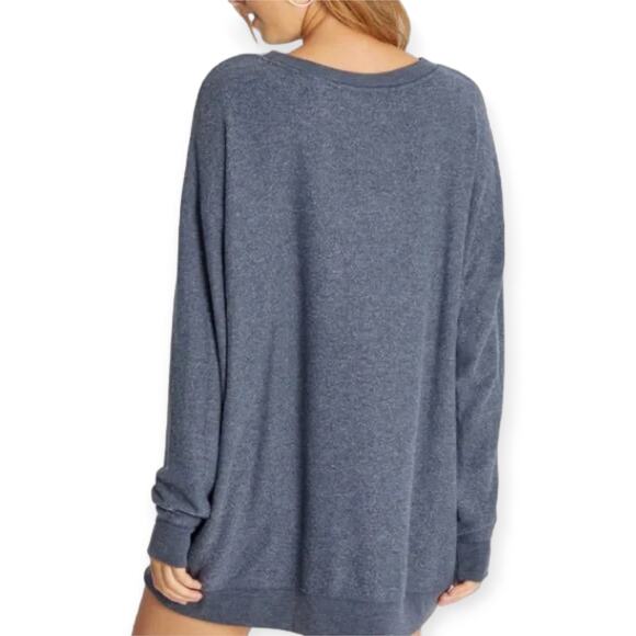 WILDFOX | NWT | M | Cocktail in My Hand Confetti In My Hair Roadtrip Sweatshirt - Picture 3 of 3